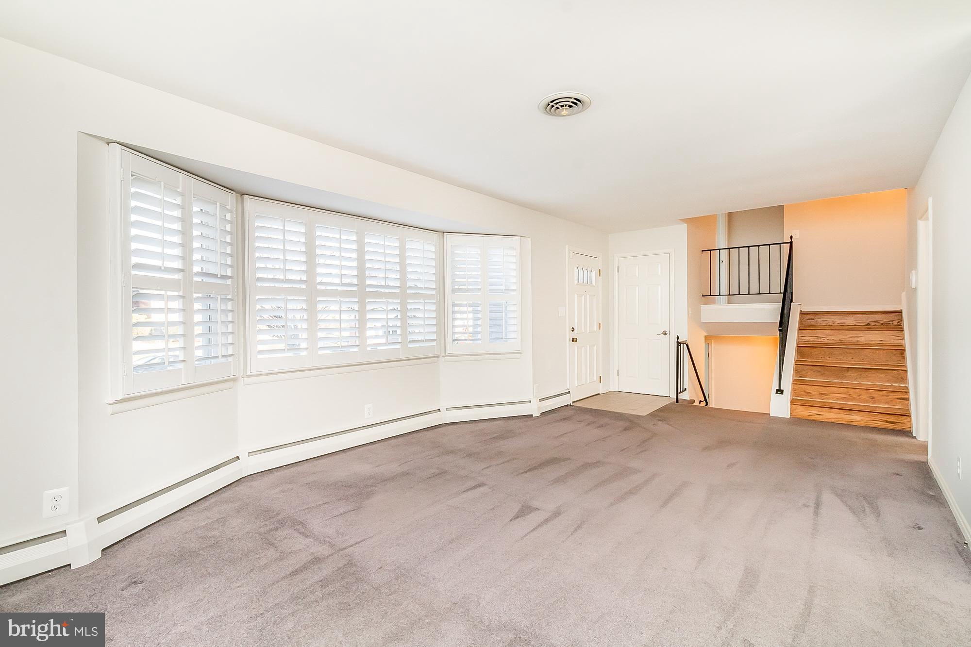 708 Shelley Road Towson, MD 21286 - Photo 7 of 47