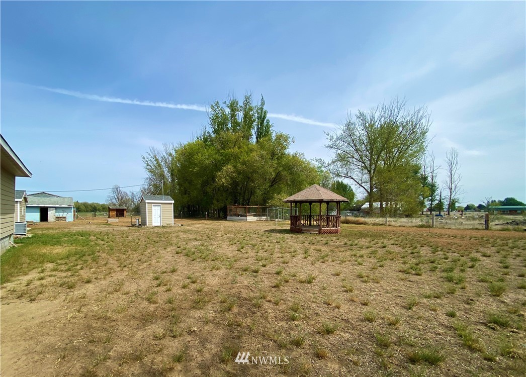 6296 Mae Valley Road Northeast Moses Lake, WA 98837 - Photo 26 of 28 Gallery Image 26