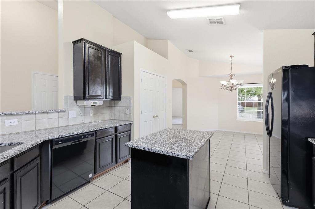 5217 Shiver Road Fort Worth, TX 76244 - Photo 15 of 40