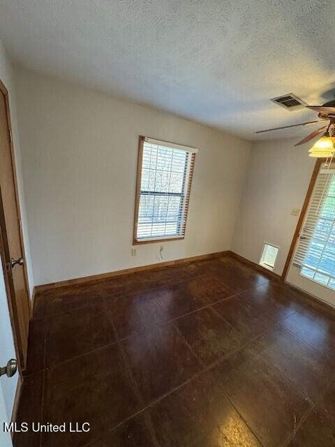 65 Rhodes Lane Benton, MS 39039 - Photo 22 of 34 25
