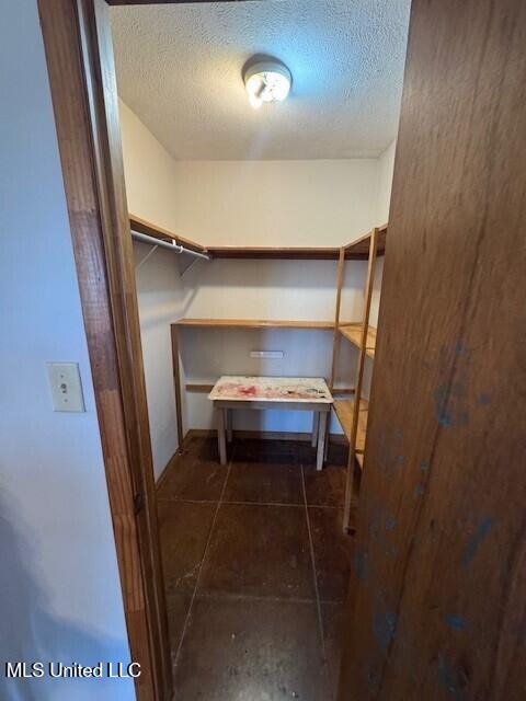 65 Rhodes Lane Benton, MS 39039 - Photo 23 of 34 26