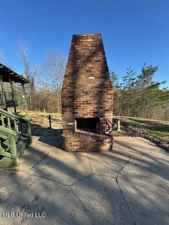 $275,000 | 65 Rhodes Lane, Benton, MS 39039