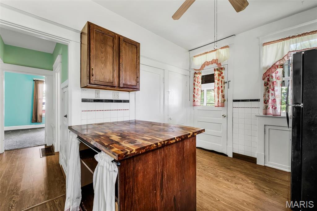 3728 Fee Fee Road Bridgeton, MO 63044 - Photo 8 of 38 Gallery Image 8