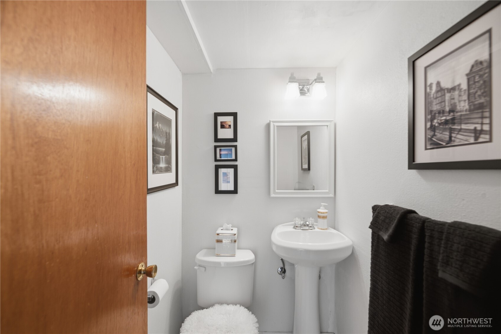 3947 Southwest Portland Street Seattle, WA 98136 - Photo 22 of 27