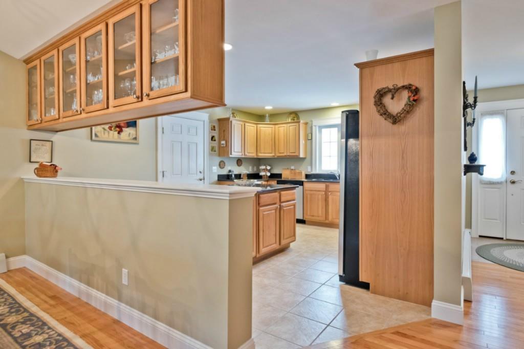 16 Goose Ledge Road, Unit 44 Cumberland Foreside, ME 04110 - Photo 11 of 33 Photo