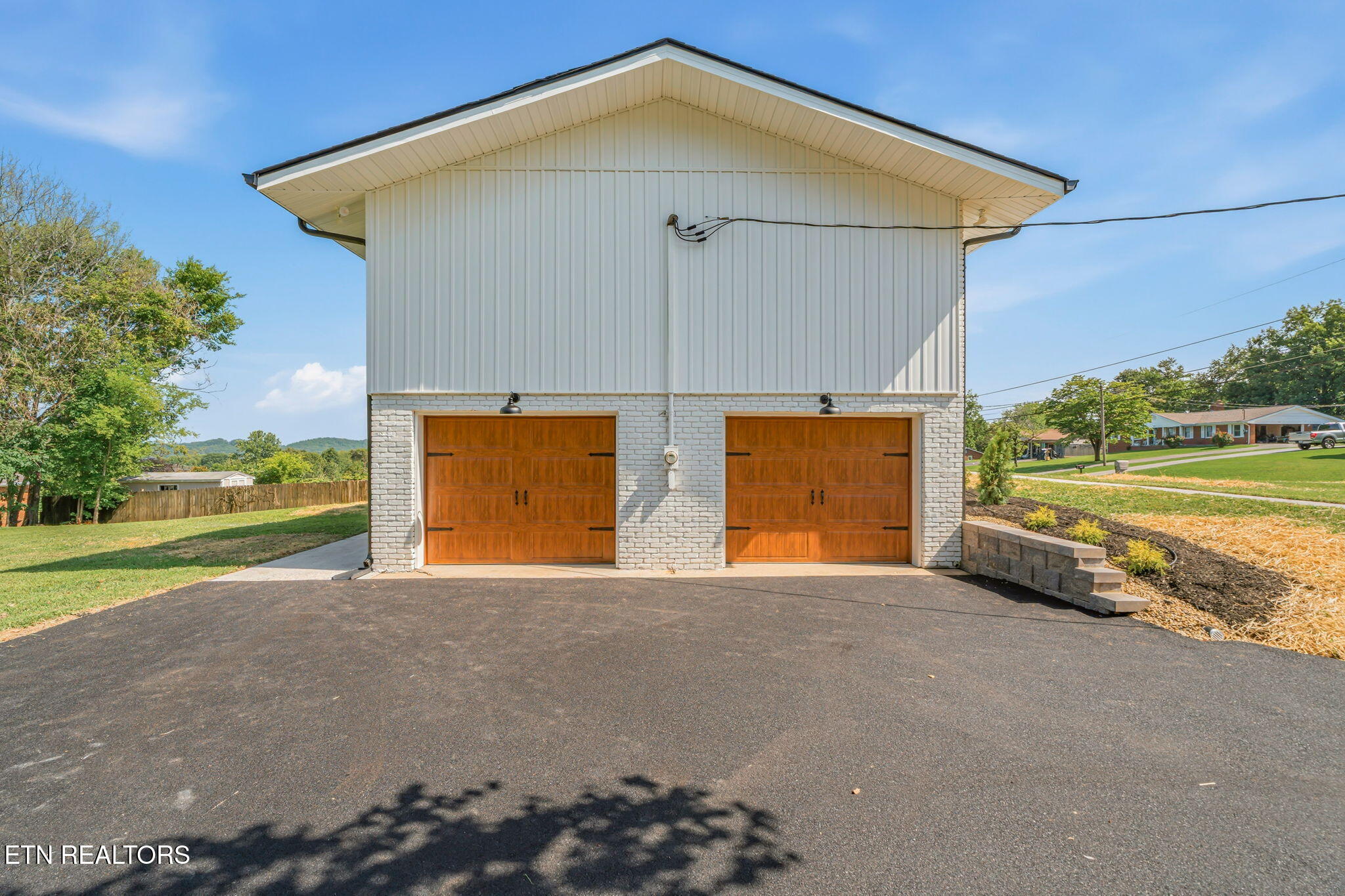 8236 Spruceland Road Powell, TN 37849 - Photo 6 of 52 44-web-or-mls-8236 Spruceland Road-7