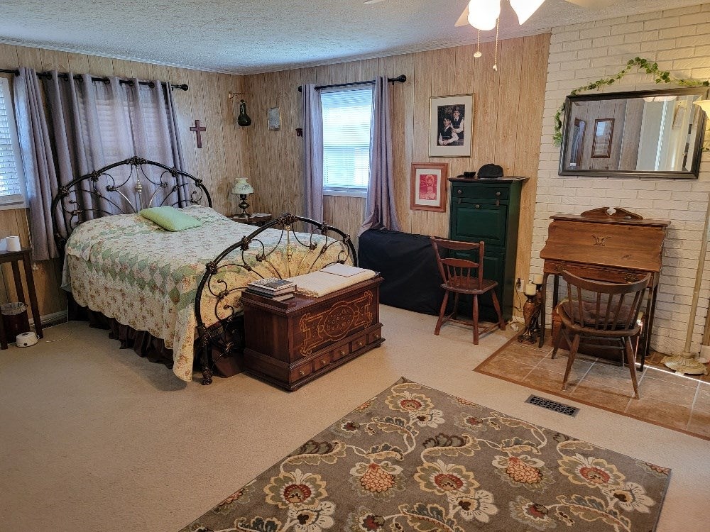 2685 Edmonds Road Galax, VA 24333 - Photo 13 of 27 Gallery Image 13