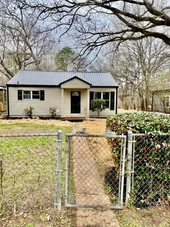 $1,400 | 110 Hollywood Drive, Rossville, GA 30741