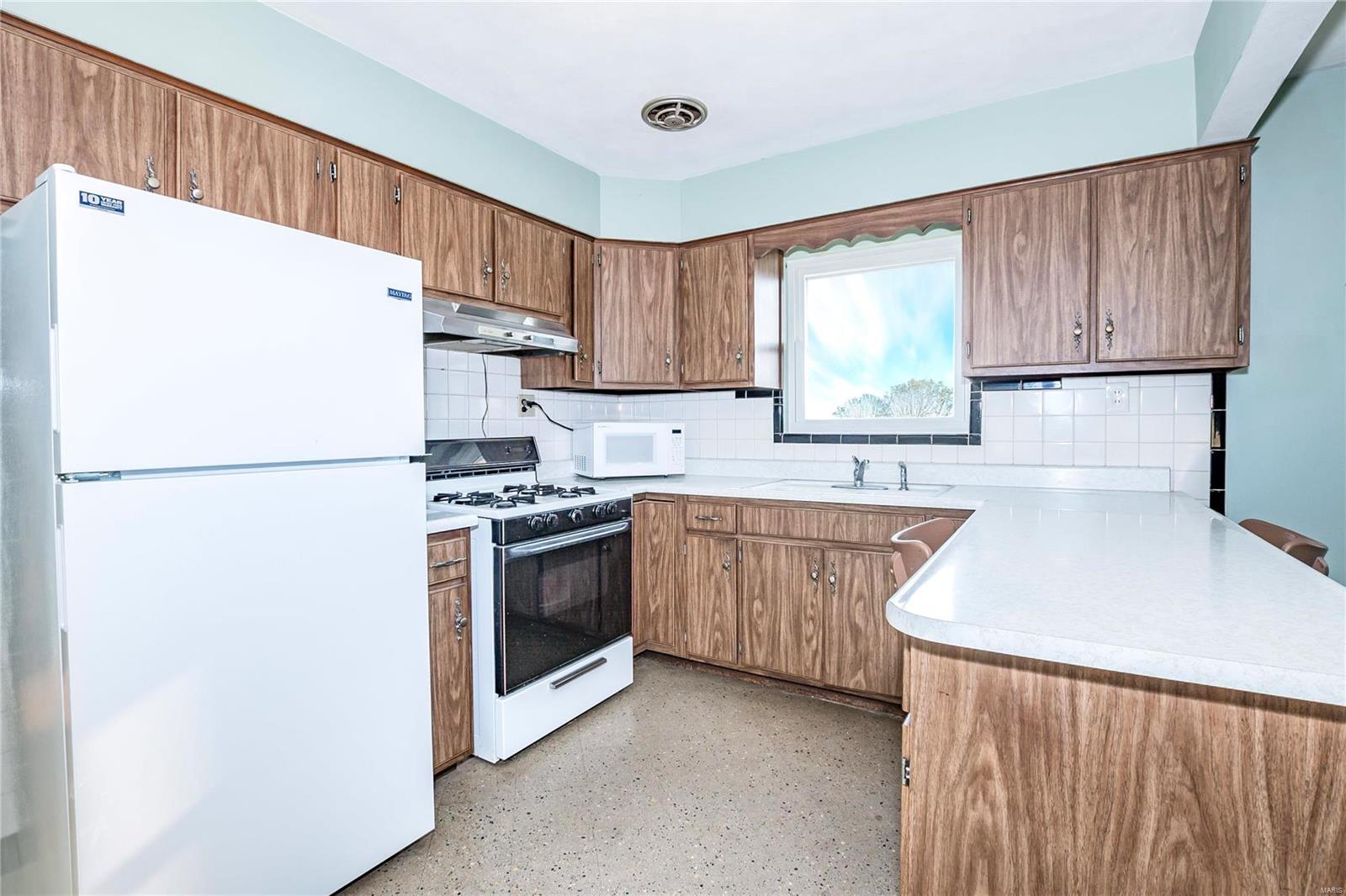 1618 Union Road St. Louis, MO 63125 - Photo 13 of 30 Gallery Image 13
