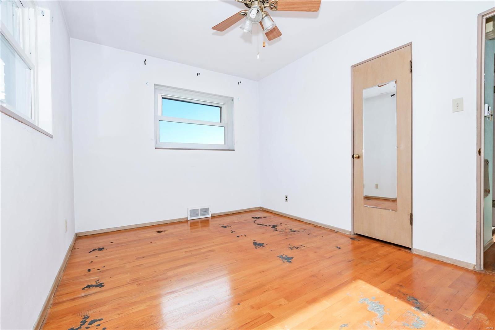 1618 Union Road St. Louis, MO 63125 - Photo 18 of 30 Gallery Image 18