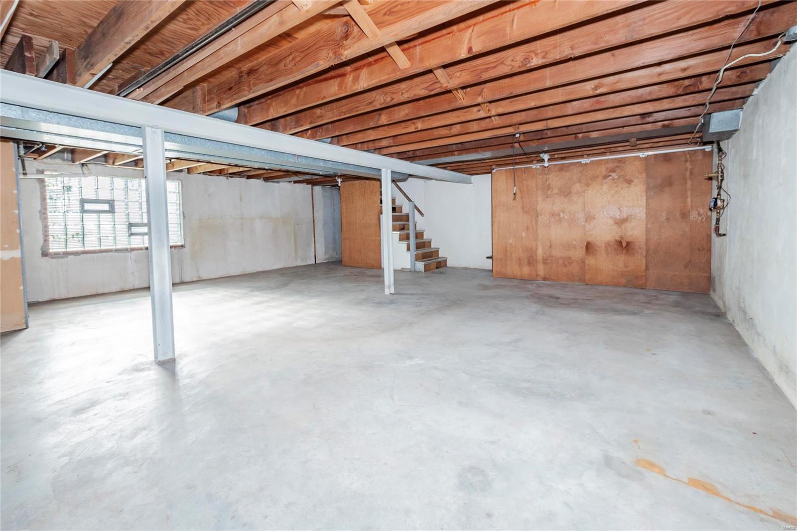 1618 Union Road St. Louis, MO 63125 - Photo 21 of 30 Gallery Image 21