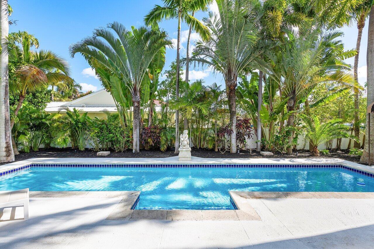 200 Northeast 2nd Street Boca Raton, FL 33432 - Photo 27 of 42 Pool