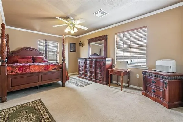 $590,000 | 4924 Sanford Street, Metairie, LA 70006