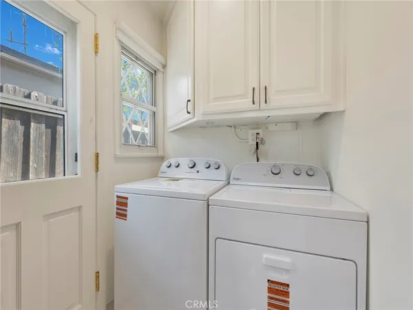 $4,000 | 2108 North Pass Avenue, Burbank, CA 91505