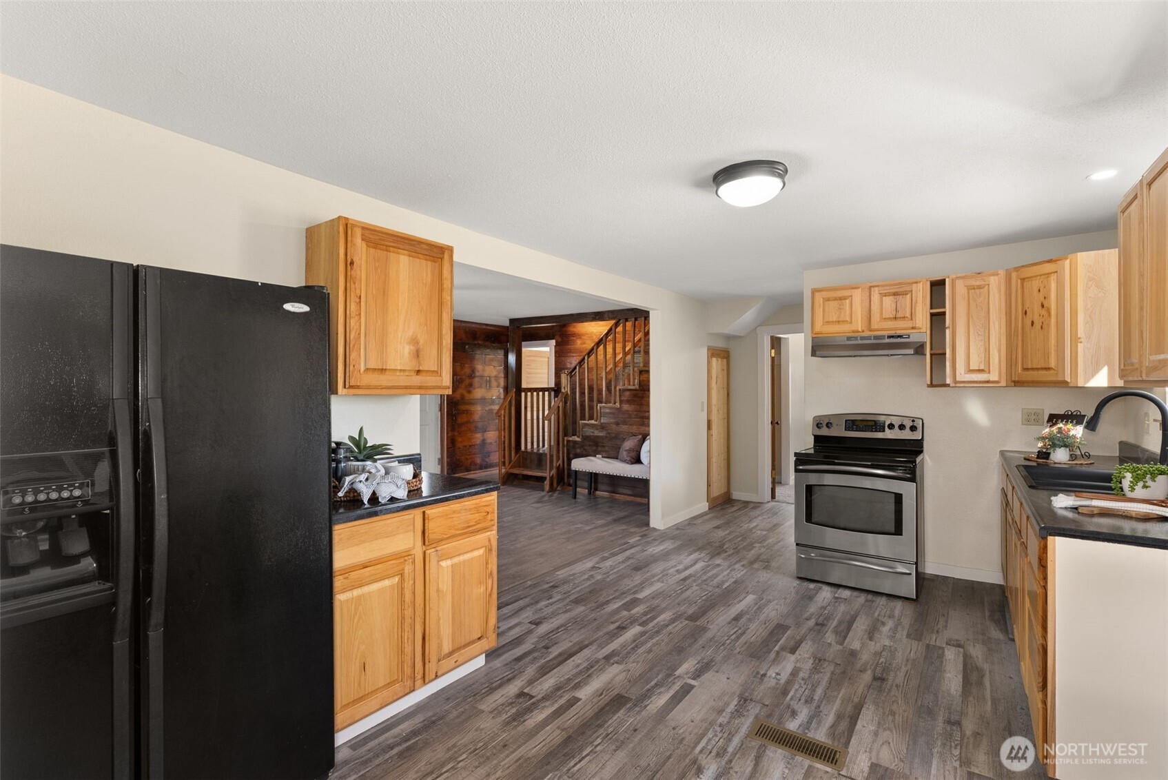 300 Lincoln Creek Road Centralia, WA 98531 - Photo 14 of 40