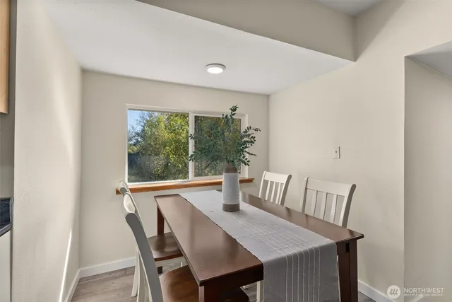 $430,000 | 300 Lincoln Creek Road, Centralia, WA 98531