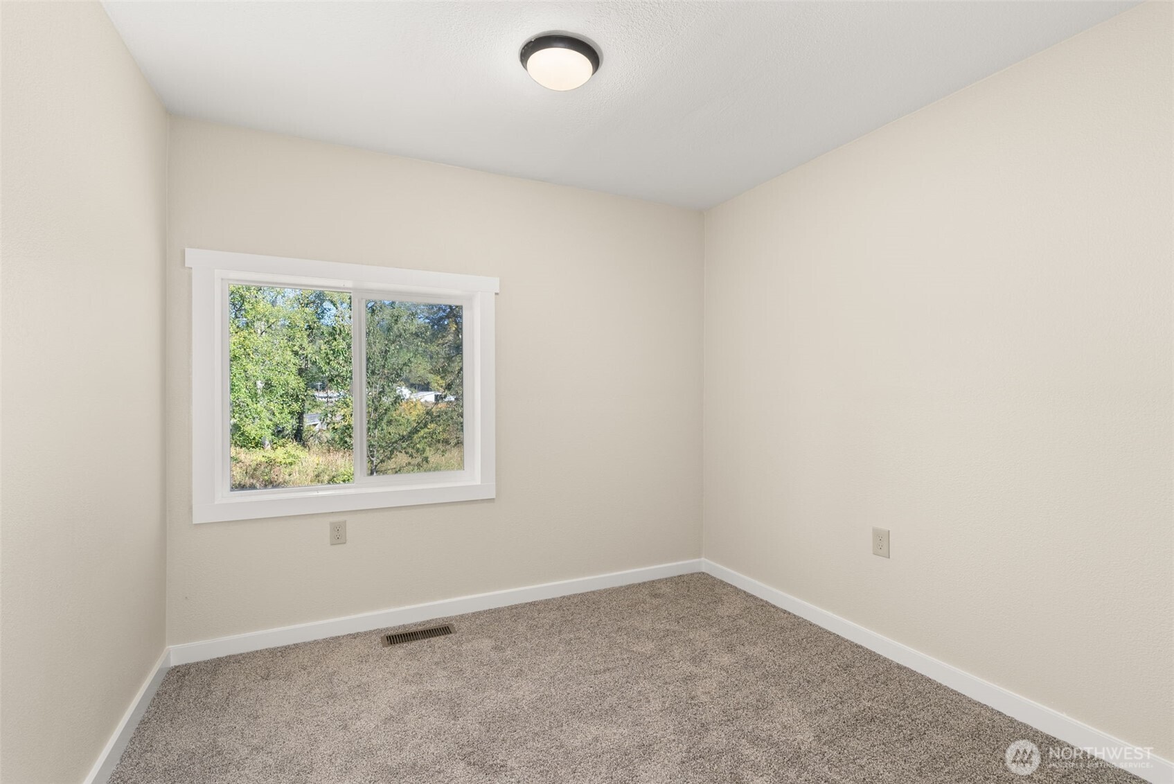 300 Lincoln Creek Road Centralia, WA 98531 - Photo 20 of 40