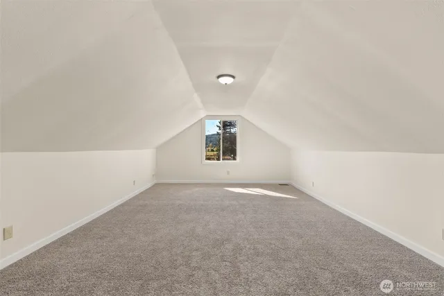 $430,000 | 300 Lincoln Creek Road, Centralia, WA 98531