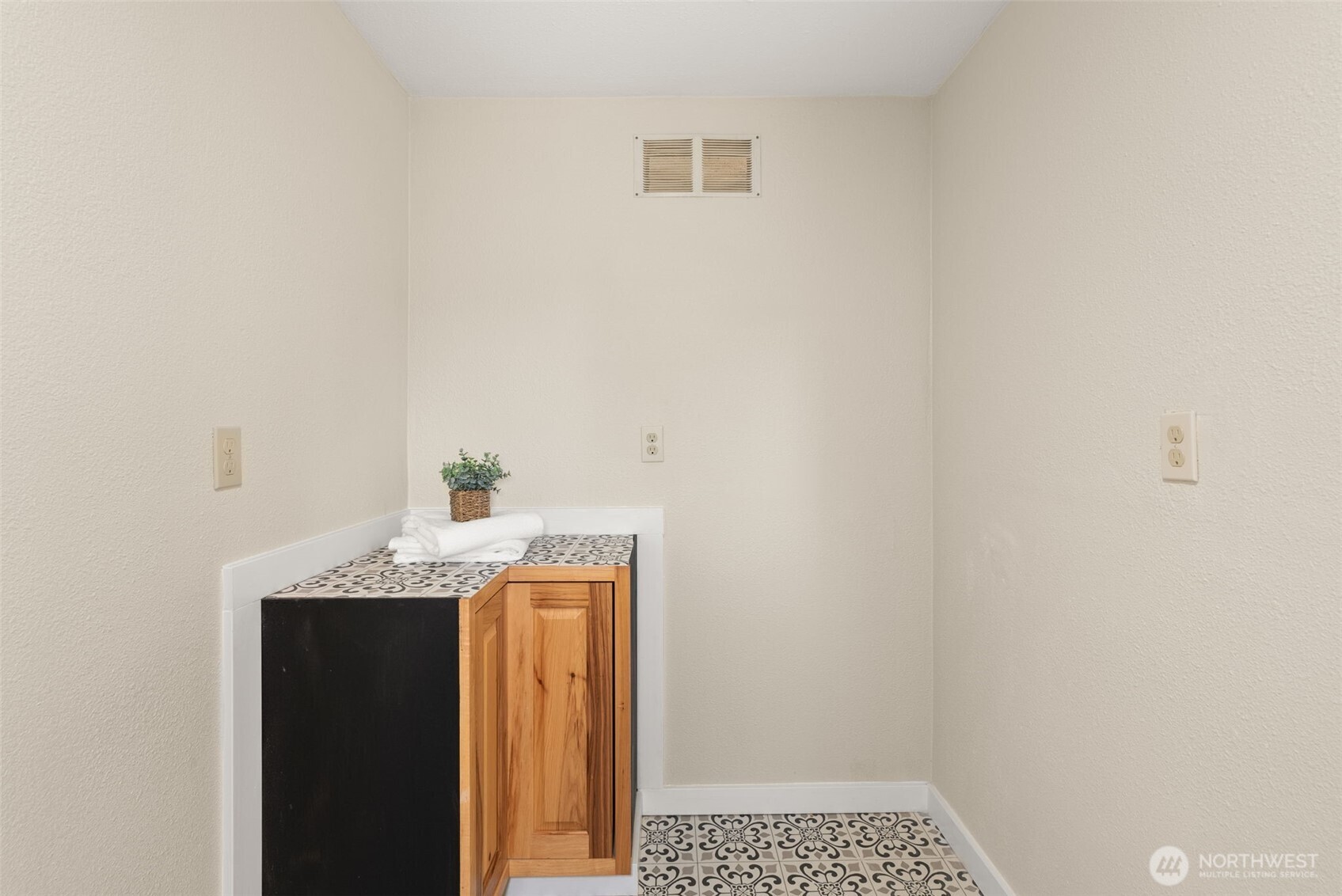 300 Lincoln Creek Road Centralia, WA 98531 - Photo 26 of 40