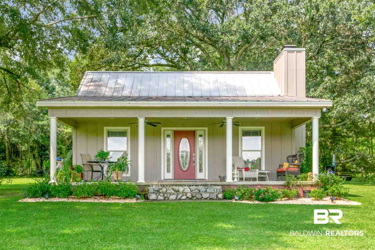 11000 Kelly Road Mobile, AL 36608 - Photo 7 of 48 Front view of cozy cottage.