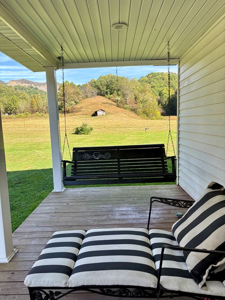 290 Dillon Creek Road Beckley, WV 25801 - Photo 14 of 88 Gallery Image 14