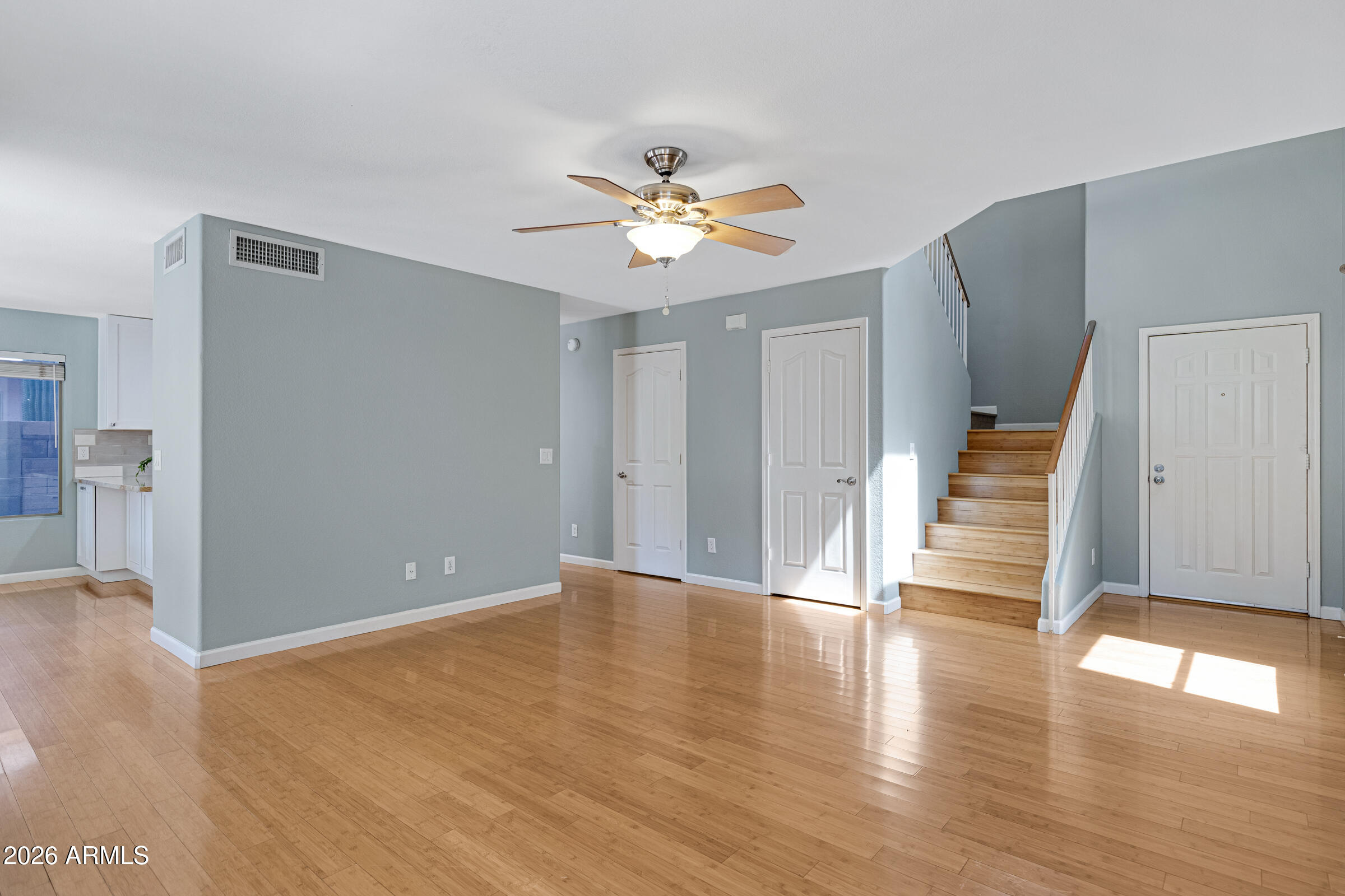 4829 East Swilling Road Phoenix, AZ 85054 - Photo 5 of 32 4829 E Swilling Rd-6