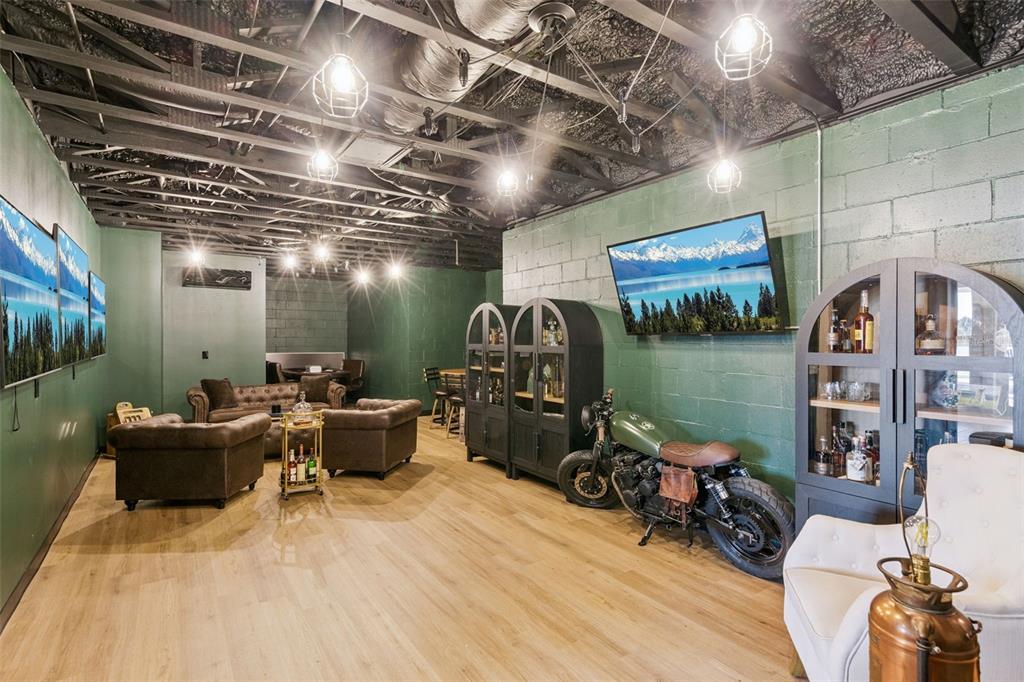 9126 Lake Coventry Court Gotha, FL 34734 - Photo 75 of 99 a view of a room with gym equipment