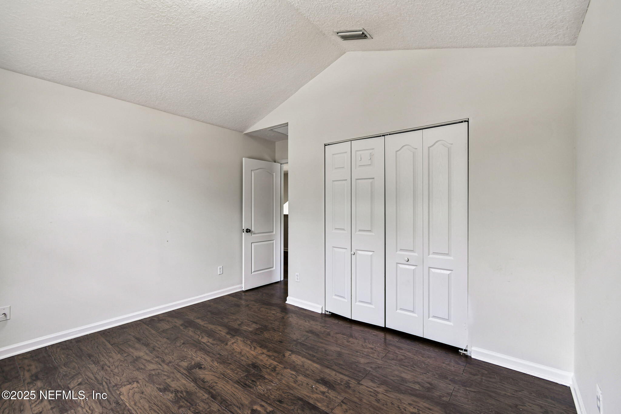 536 Spanish Wells Road Jacksonville, FL 32218 - Photo 28 of 45 a view of an empty room