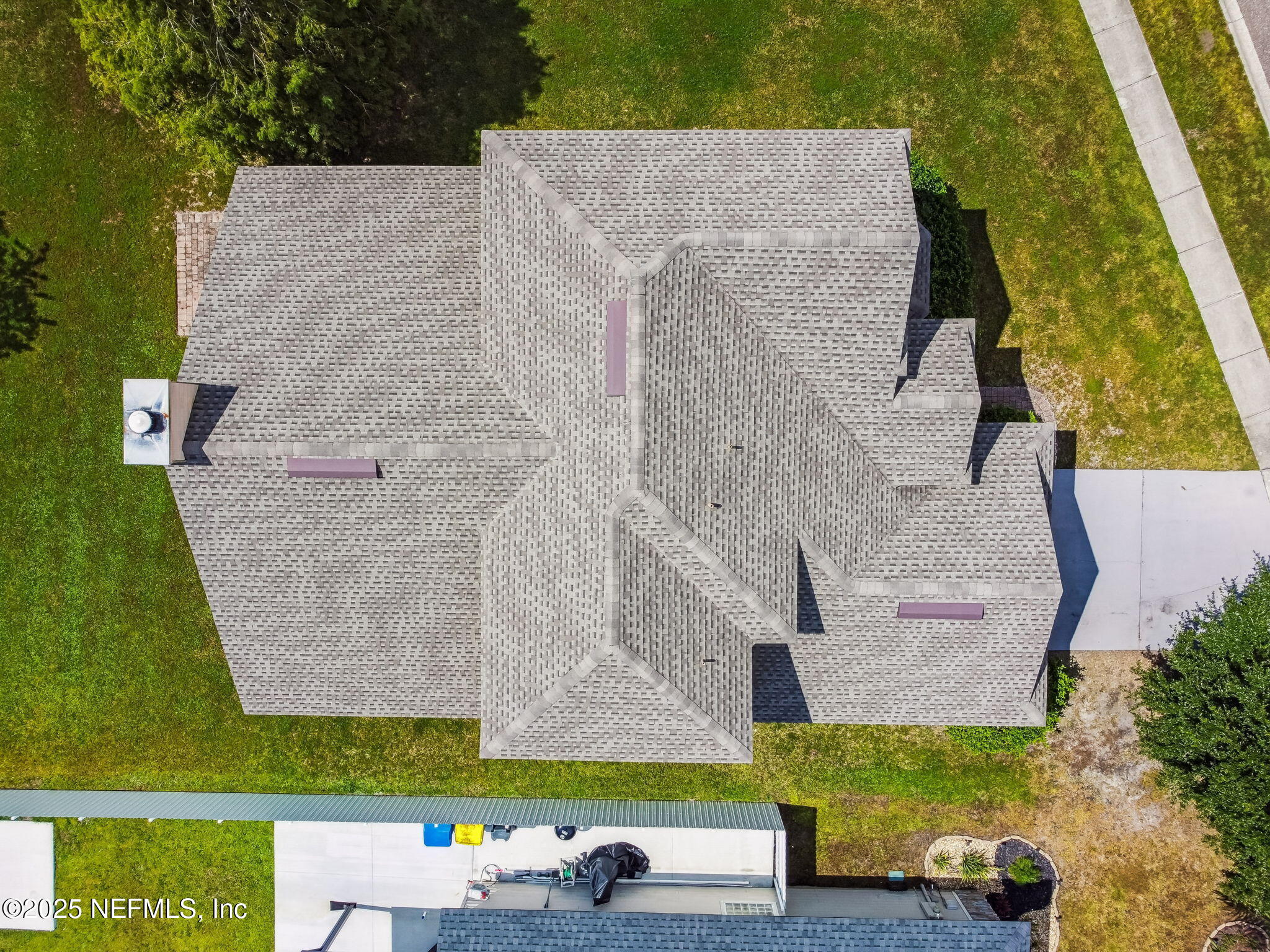 536 Spanish Wells Road Jacksonville, FL 32218 - Photo 33 of 45 an aerial view of a house with a garden