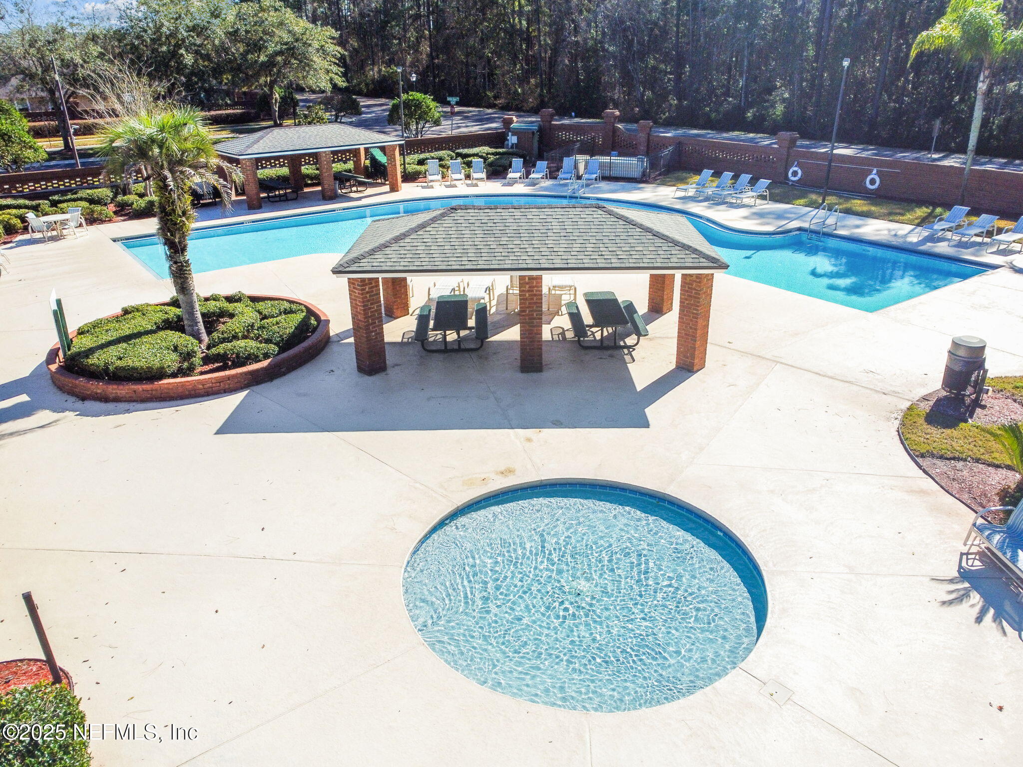 536 Spanish Wells Road Jacksonville, FL 32218 - Photo 40 of 45 an aerial view of a house with swimming pool