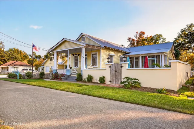 $815,000 | 134 Keller Street, Bay St. Louis, MS 39520