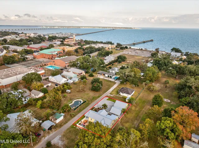 $815,000 | 134 Keller Street, Bay St. Louis, MS 39520