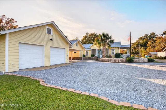 $815,000 | 134 Keller Street, Bay St. Louis, MS 39520