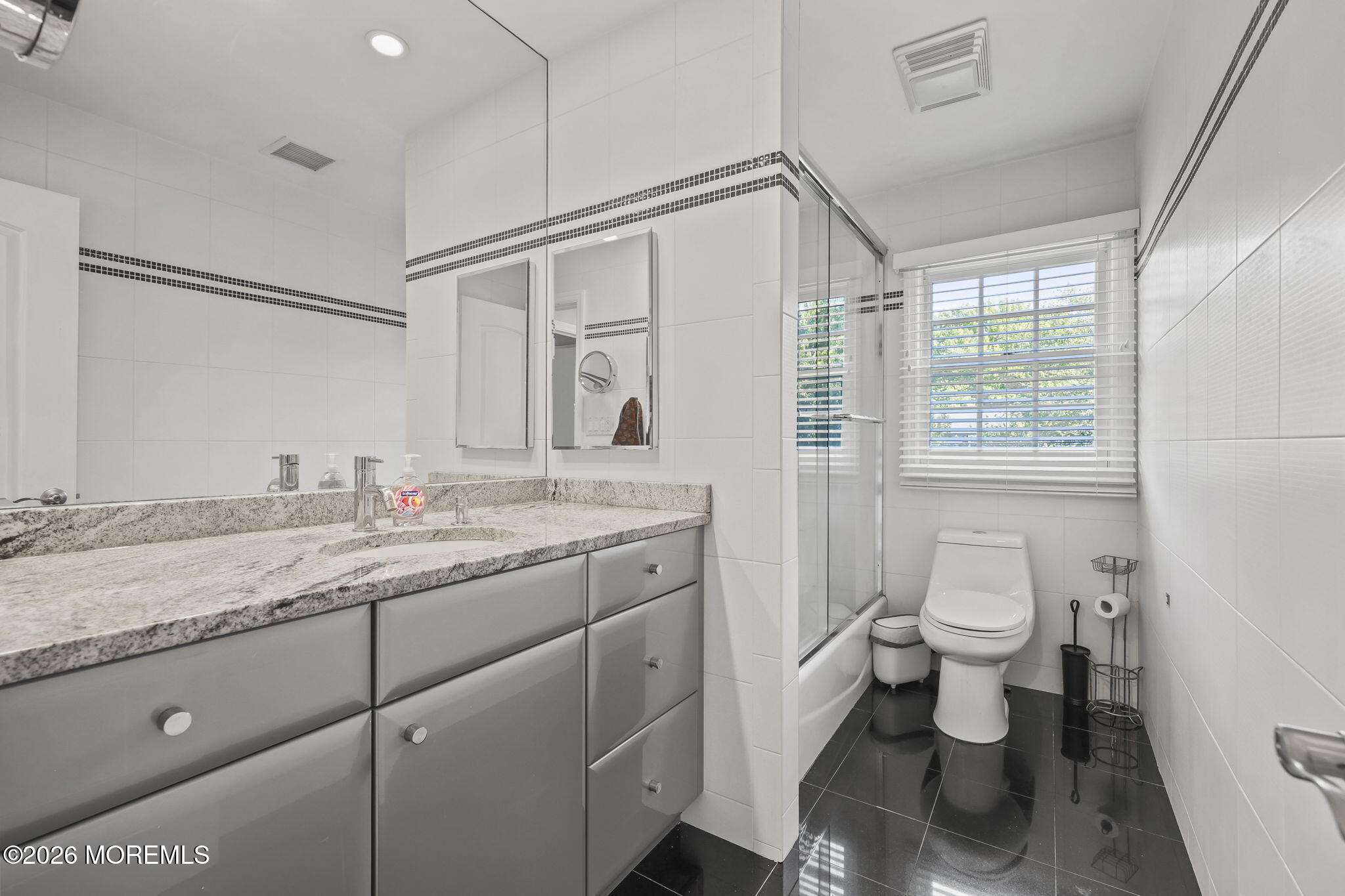 4 Canadian Woods Road Marlboro, NJ 07746 - Photo 29 of 47 Primary Bathroom