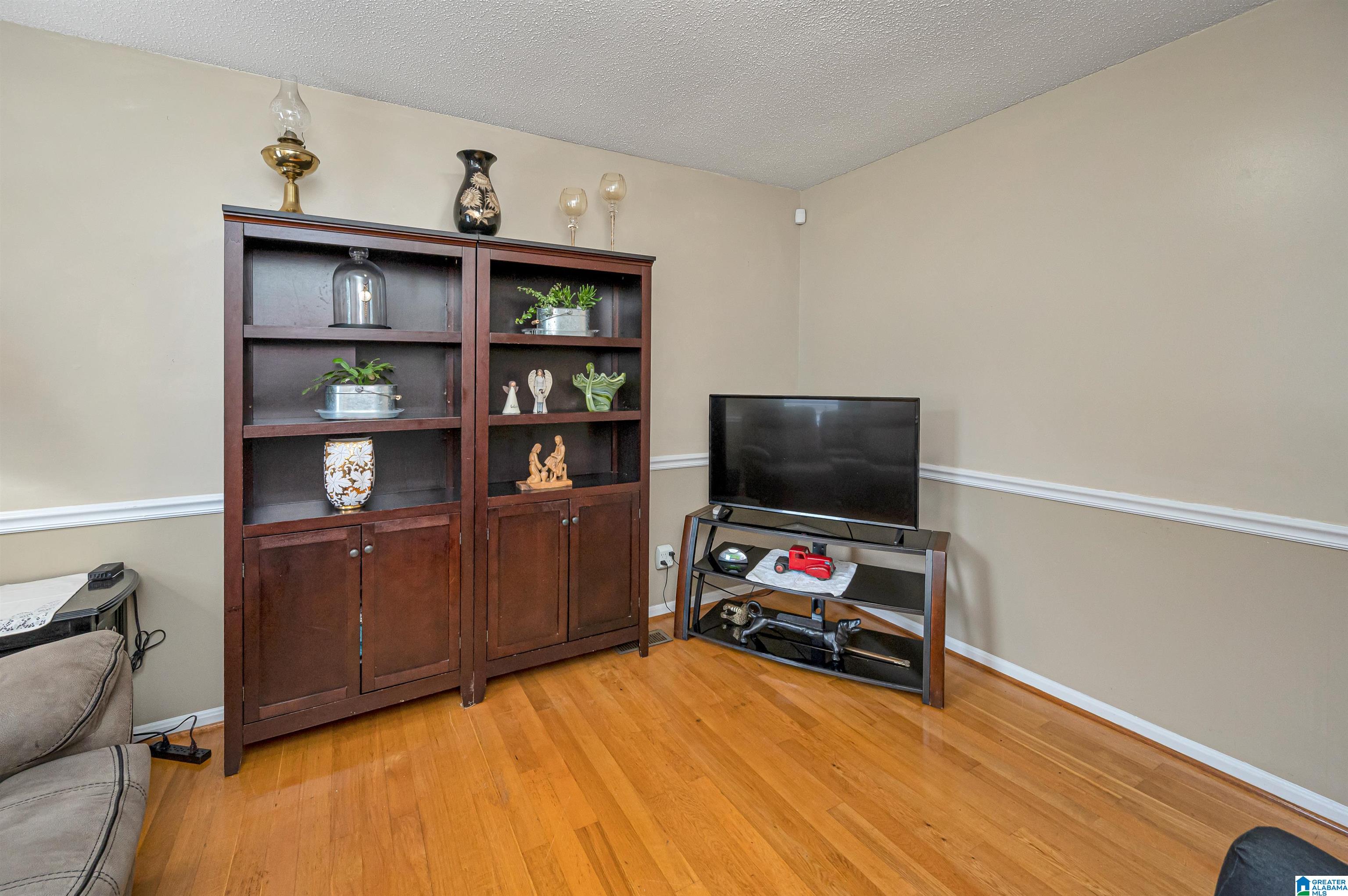 1241 Maitland Road Leeds, AL 35094 - Photo 4 of 28