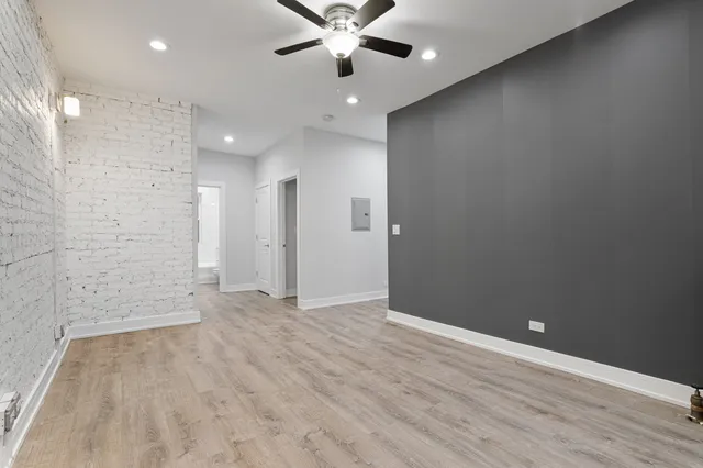 $1,769 | 6952 North Wolcott Avenue, Unit 1, Chicago, IL 60626