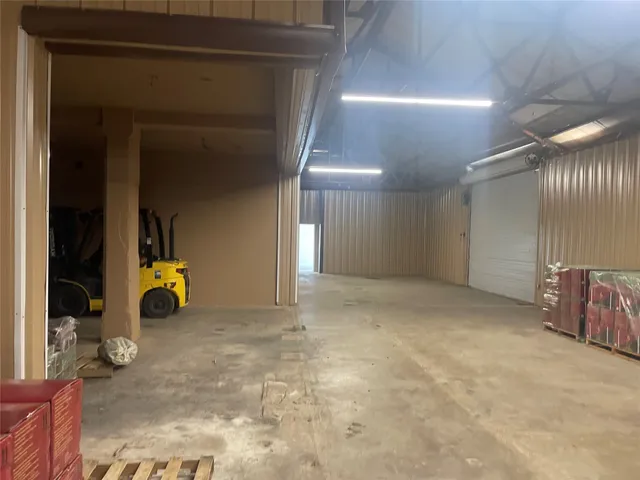 $850,000 | 303 Vat Road, Boling, TX 77420