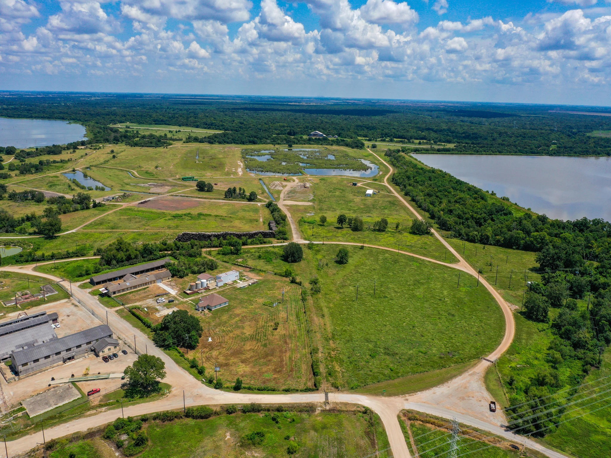 303 Vat Road Boling, TX 77420 - Photo 4 of 31 a view of a swimming pool with a yard