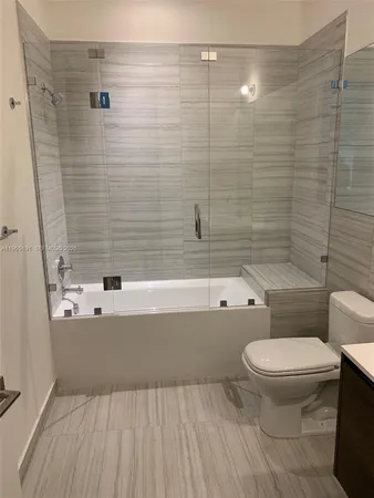 $2,750 | 301 Altara Avenue, Unit 206, Coral Gables, FL 33146