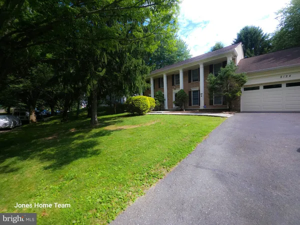 $749,000 | 2124 Cherry Leaf Lane, Silver Spring, MD 20906