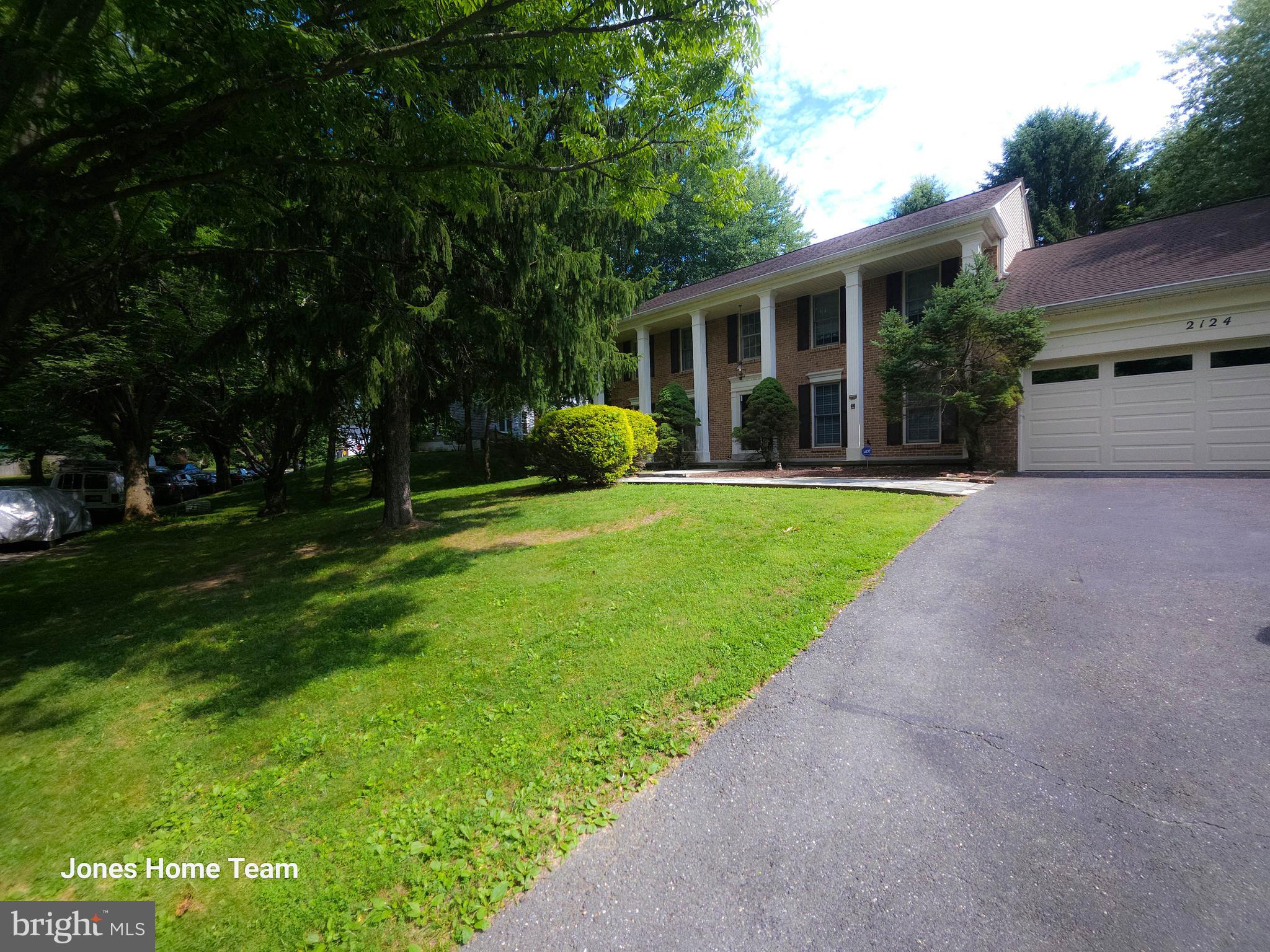 2124 Cherry Leaf Lane Silver Spring, MD 20906 - Photo 2 of 33 Front View