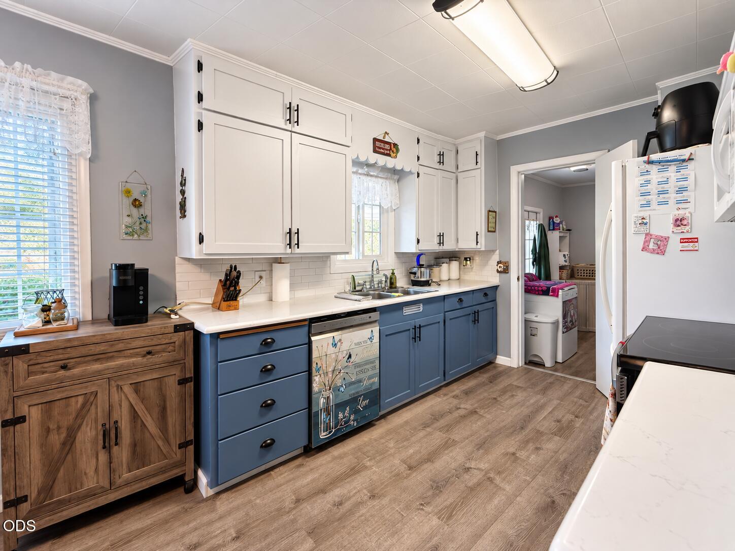 1302 Southwest Crestview Road Prineville, OR 97754 - Photo 10 of 26 Gallery Image 10