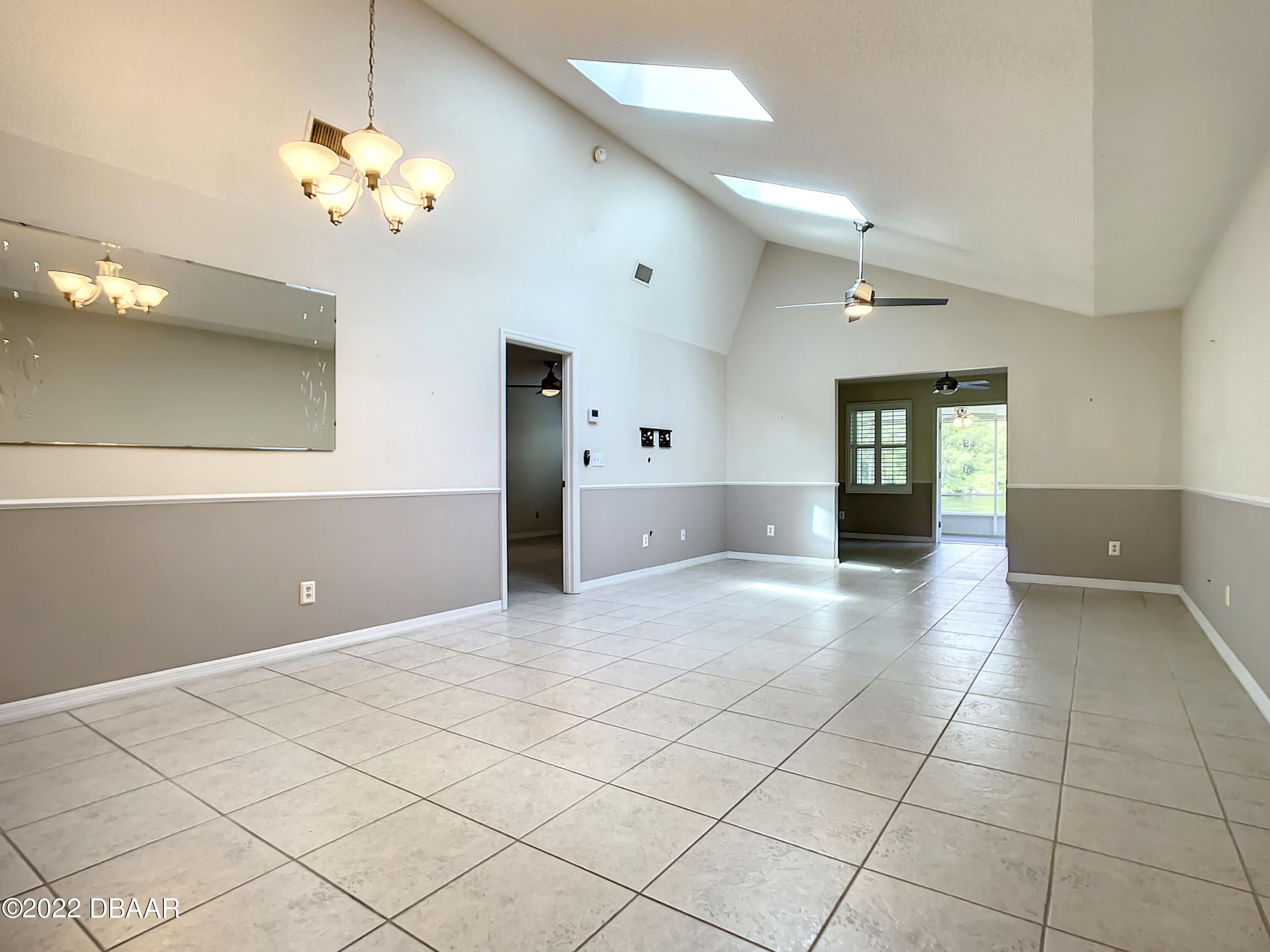 116 Duck Hawk Circle, Unit 3040 Daytona Beach, FL 32119 - Photo 14 of 32 116 Duck Hawk Circle-24