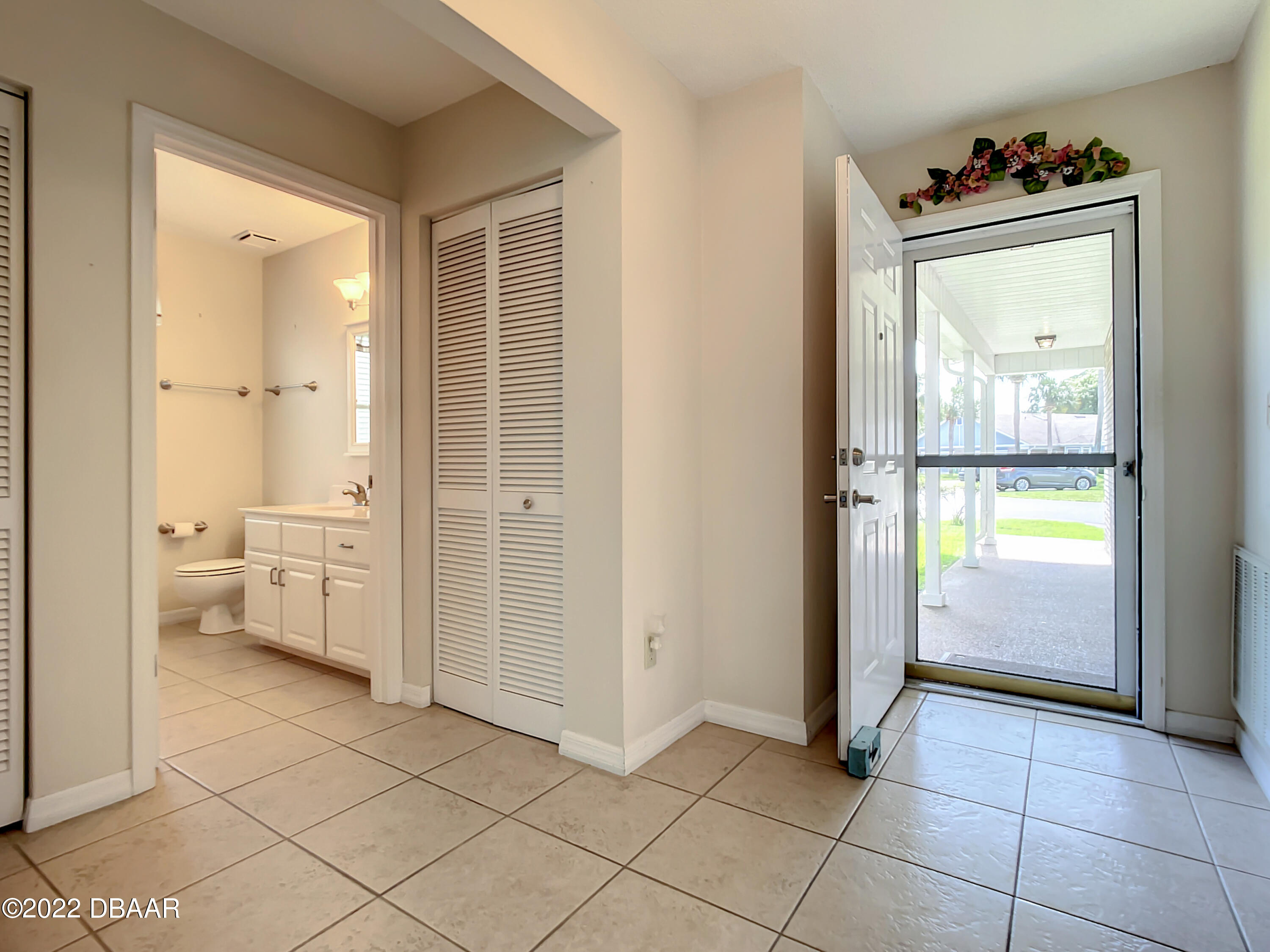 116 Duck Hawk Circle, Unit 3040 Daytona Beach, FL 32119 - Photo 6 of 32 116 Duck Hawk Circle-10