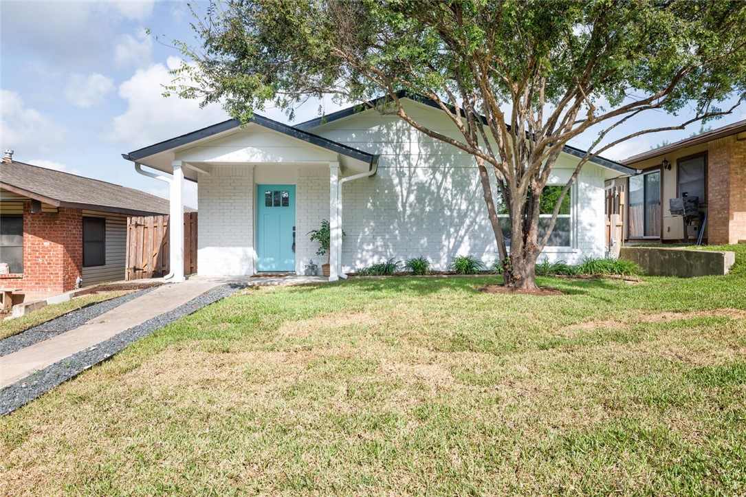 5700 Signal Point Austin, TX 78724 - Photo 1 of 1