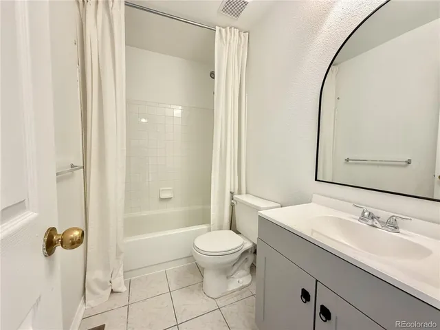 $3,495 | 5421 South Ireland Way, Centennial, CO 80015