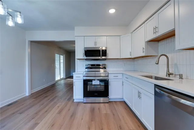 $365,000 | 10321 East 95 Terrace, Kansas City, MO 64134