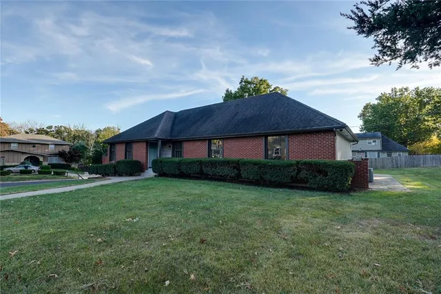 $365,000 | 10321 East 95 Terrace, Kansas City, MO 64134