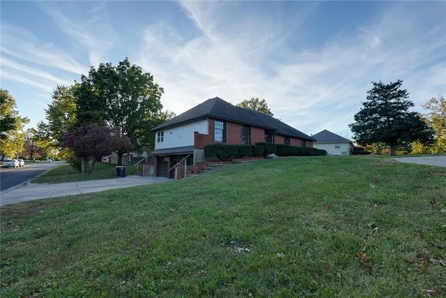 $365,000 | 10321 East 95 Terrace, Kansas City, MO 64134