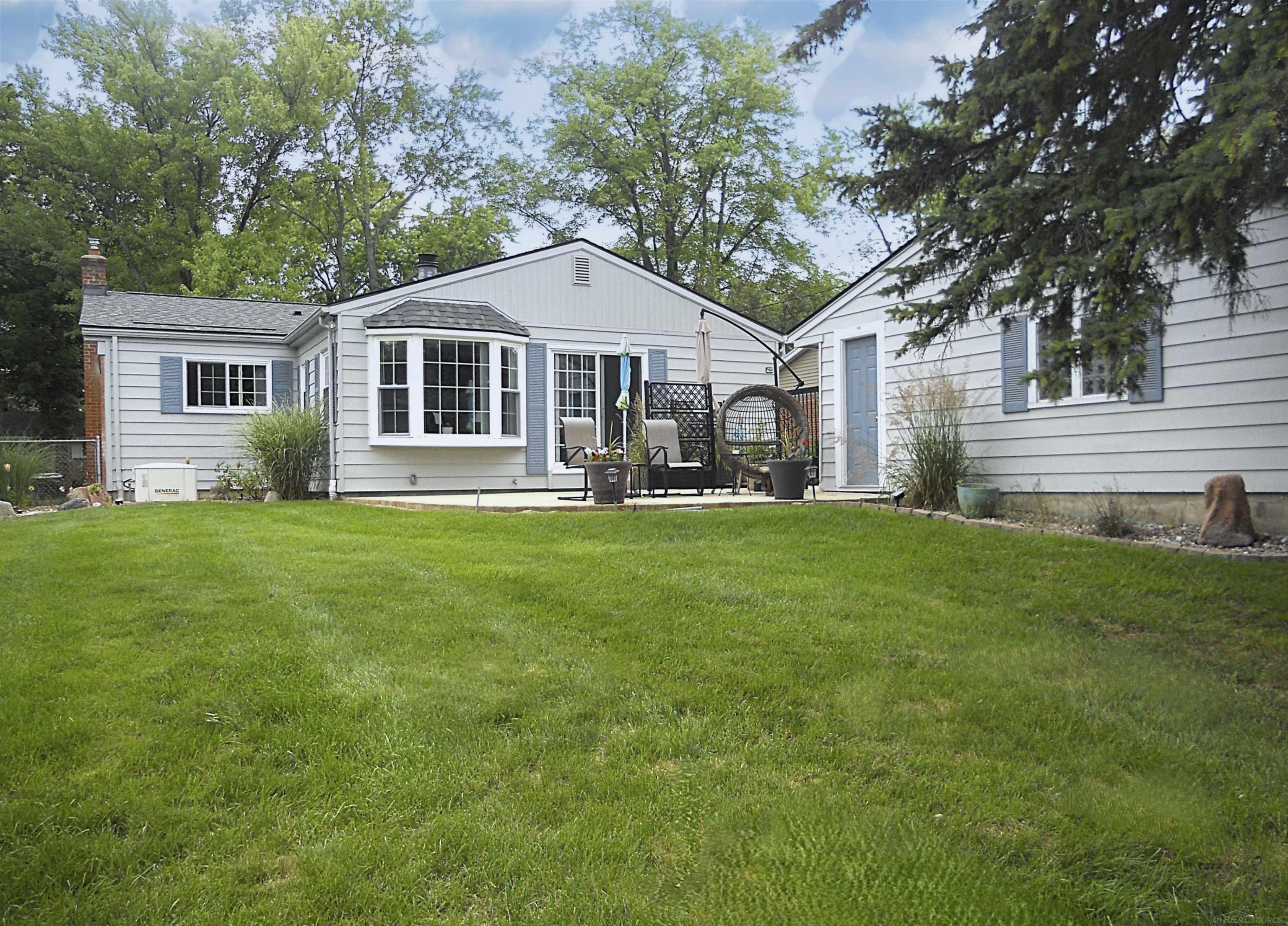 625 Rewold Drive Rochester, MI 48307 - Photo 66 of 69 50213110-1896f93f-b2f5-47d4-8ee3-c21f370a6da2.JPG